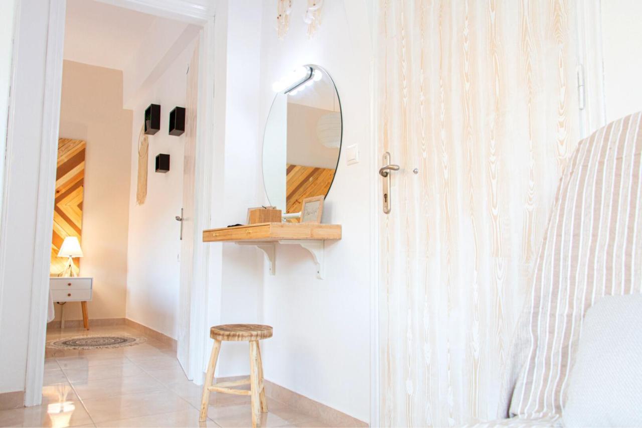 Summer Feel Suites Poros Town Exterior foto